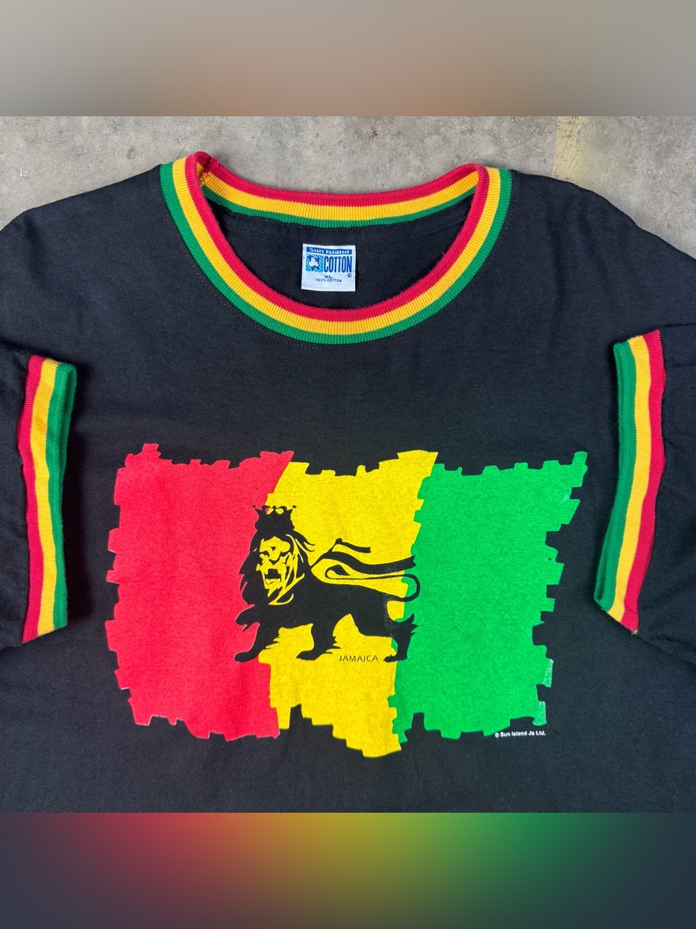 Vintage Jamaica T-Shirt Size XL Ringer Rastafarian Reggae 1990s Y2K 2000s Lion - Picture 1 of 4